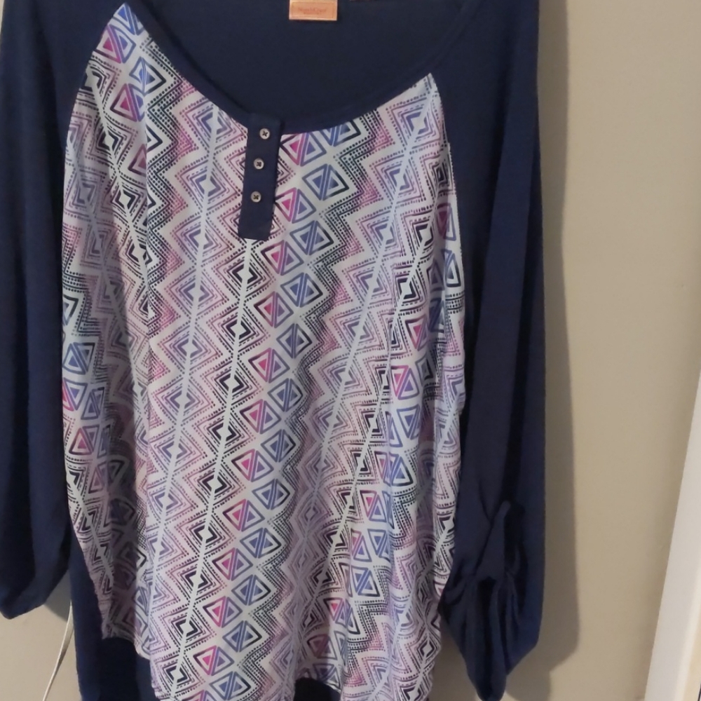 3/4 sleeve shirt